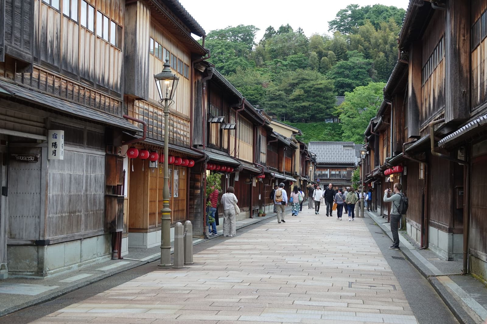 Wooden teahouse frontages along the Higashi Chaya district street, Kanazawa